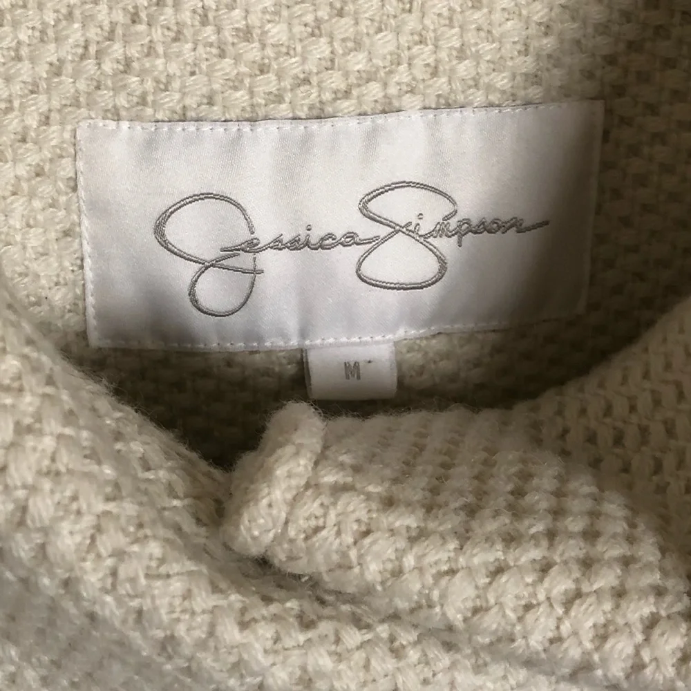 Jessica Simpson White Coat - Picture 2 of 5